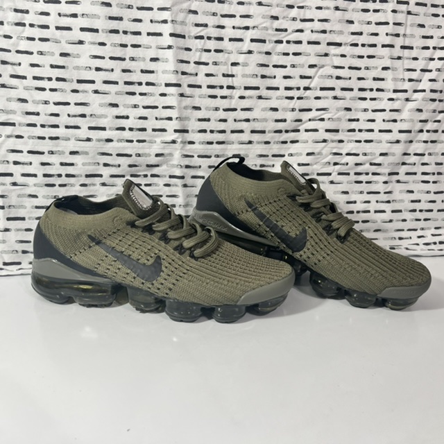 Vapor Max olivo